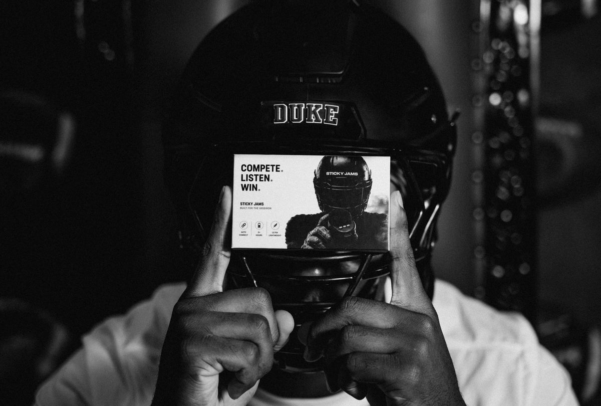 LISTEN IN  MOTION.